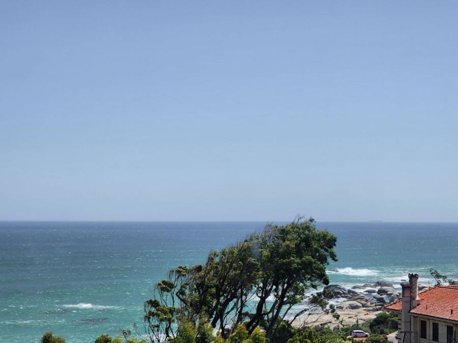 To Let 3 Bedroom Property for Rent in Camps Bay Western Cape